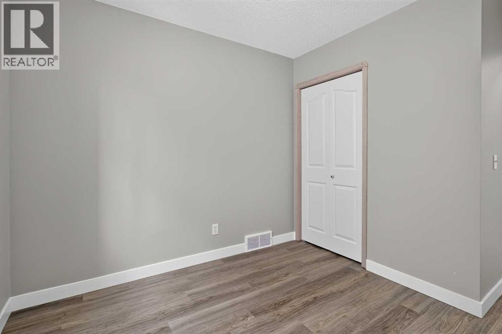 940 Coventry Drive NE - 32