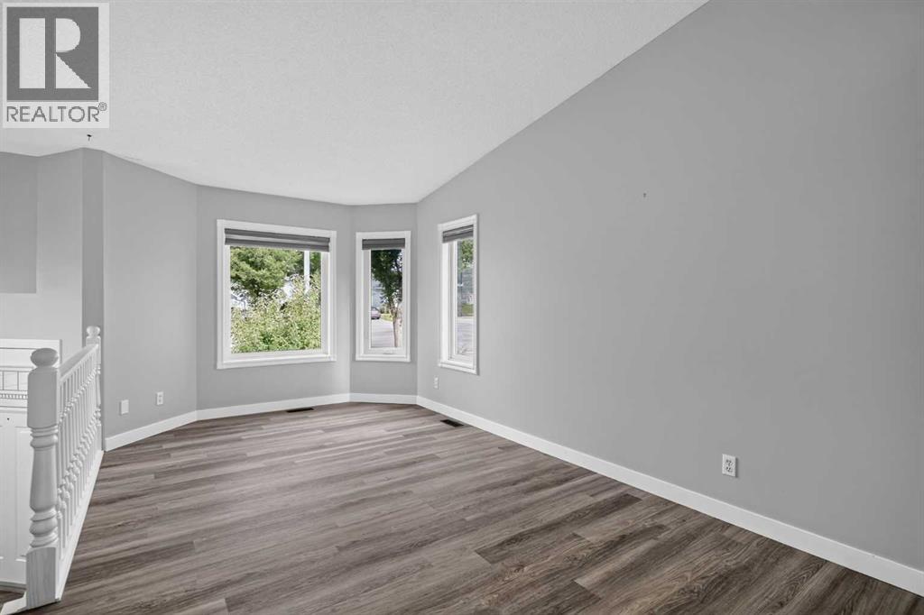 940 Coventry Drive NE - 15