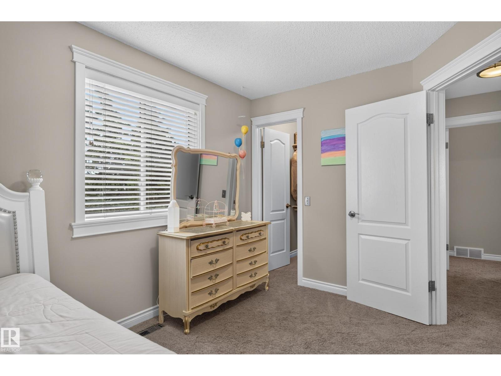 12724 148 AV NW - Image 41