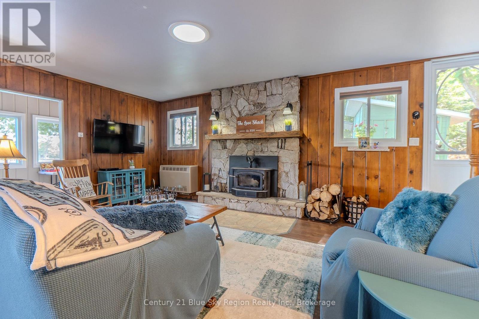 153 WHITE PINE ROAD - Image 8