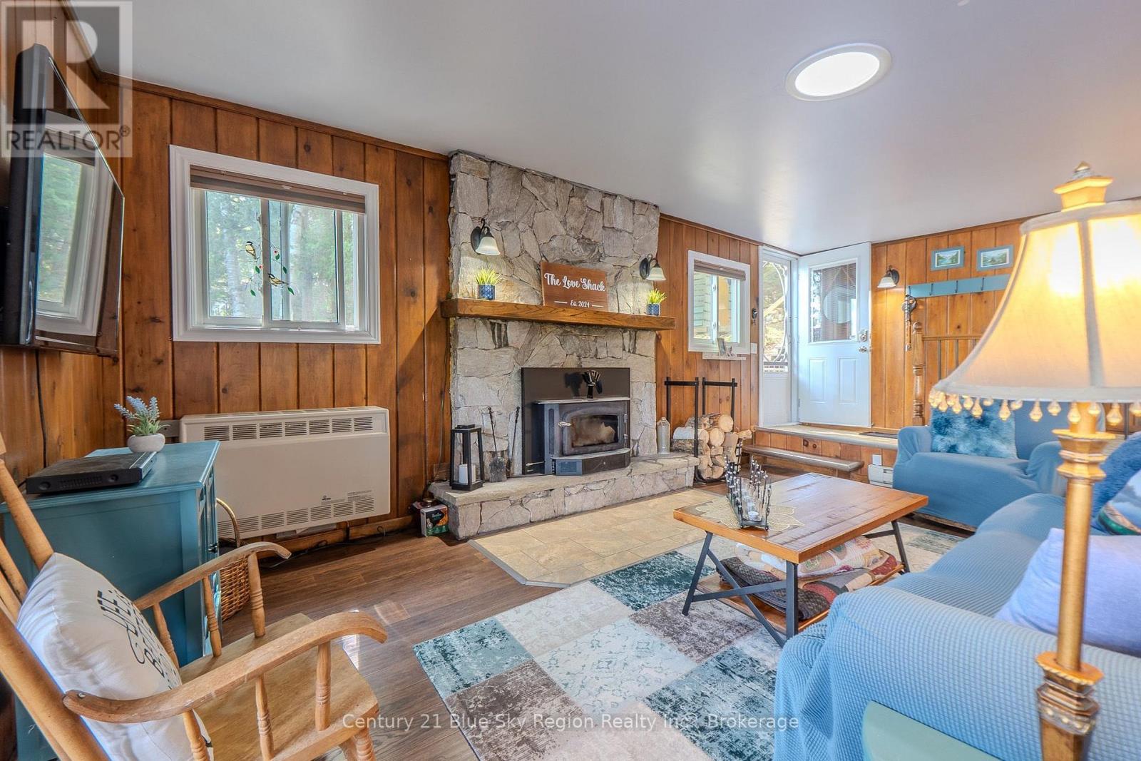 153 WHITE PINE ROAD - Image 9