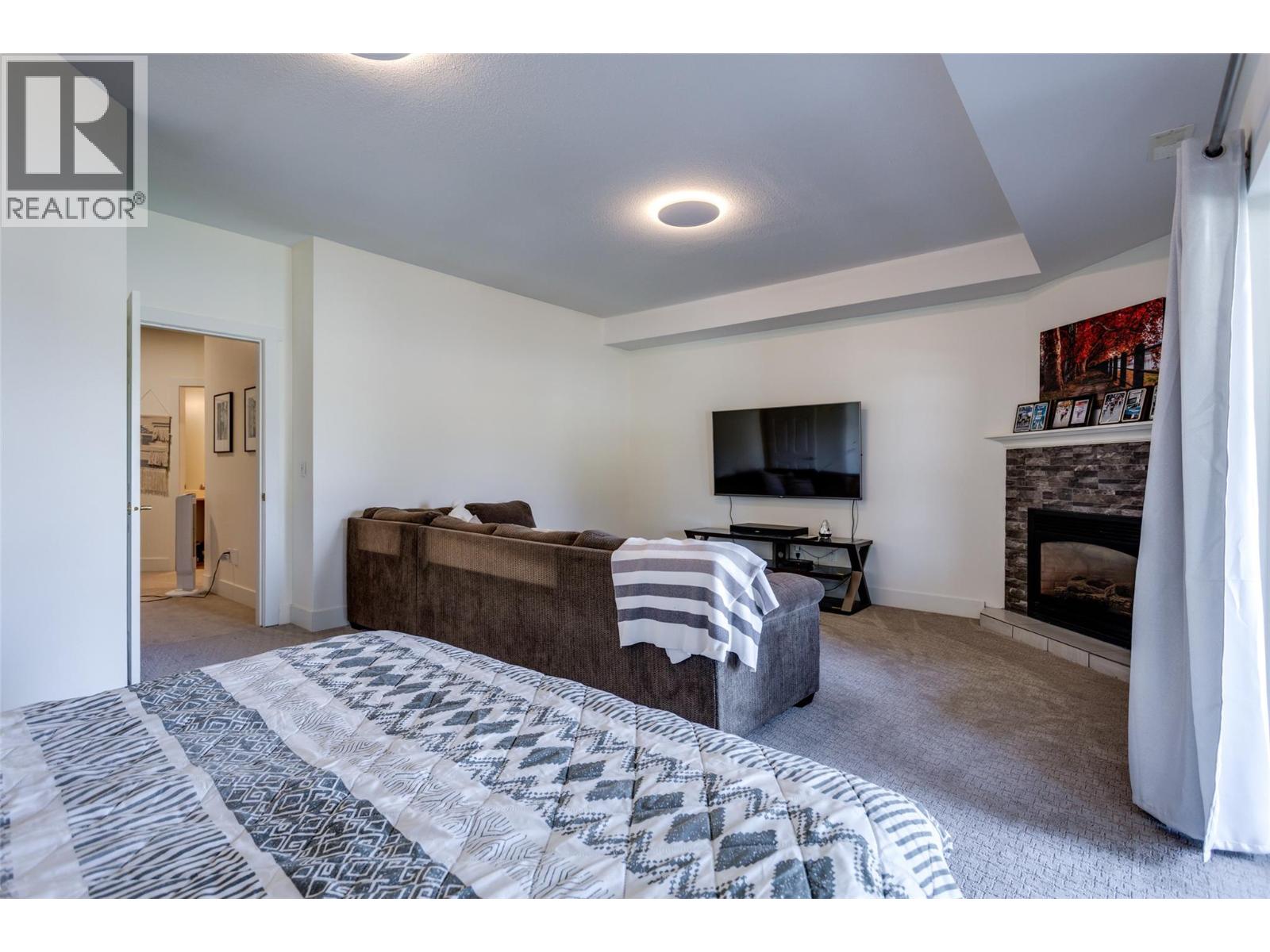 2361 Capistrano Drive - 37