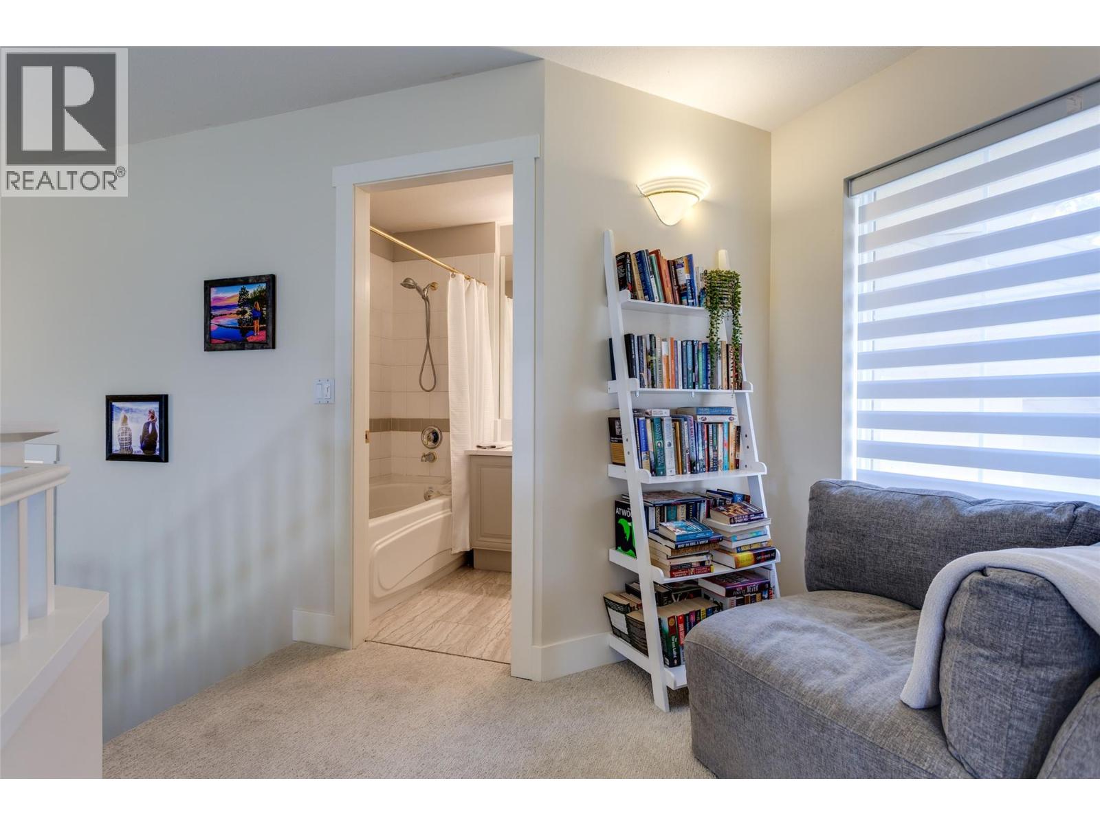 2361 Capistrano Drive - Image 28
