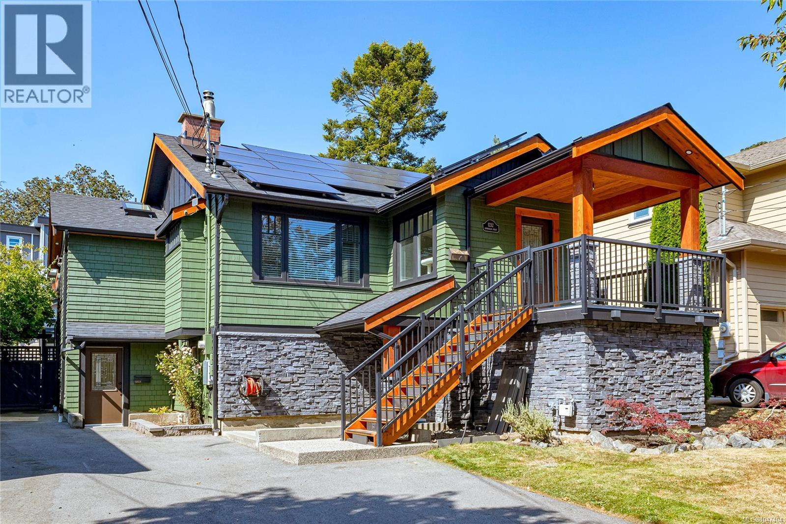 Property for sale at 1232 Effingham St