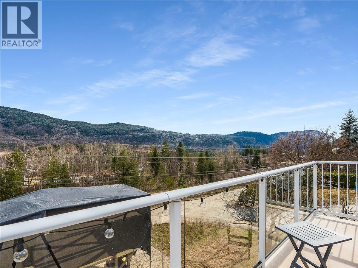 3701 9TH Avenue, Castlegar