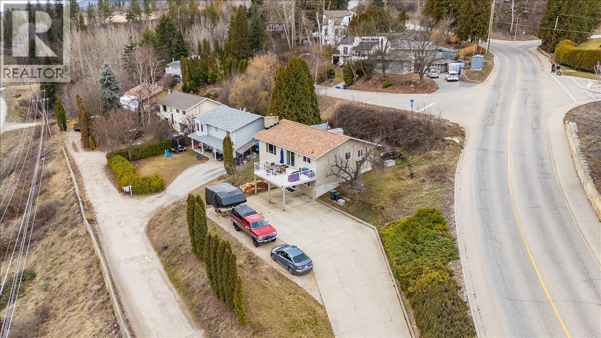 3701 9TH Avenue, Castlegar