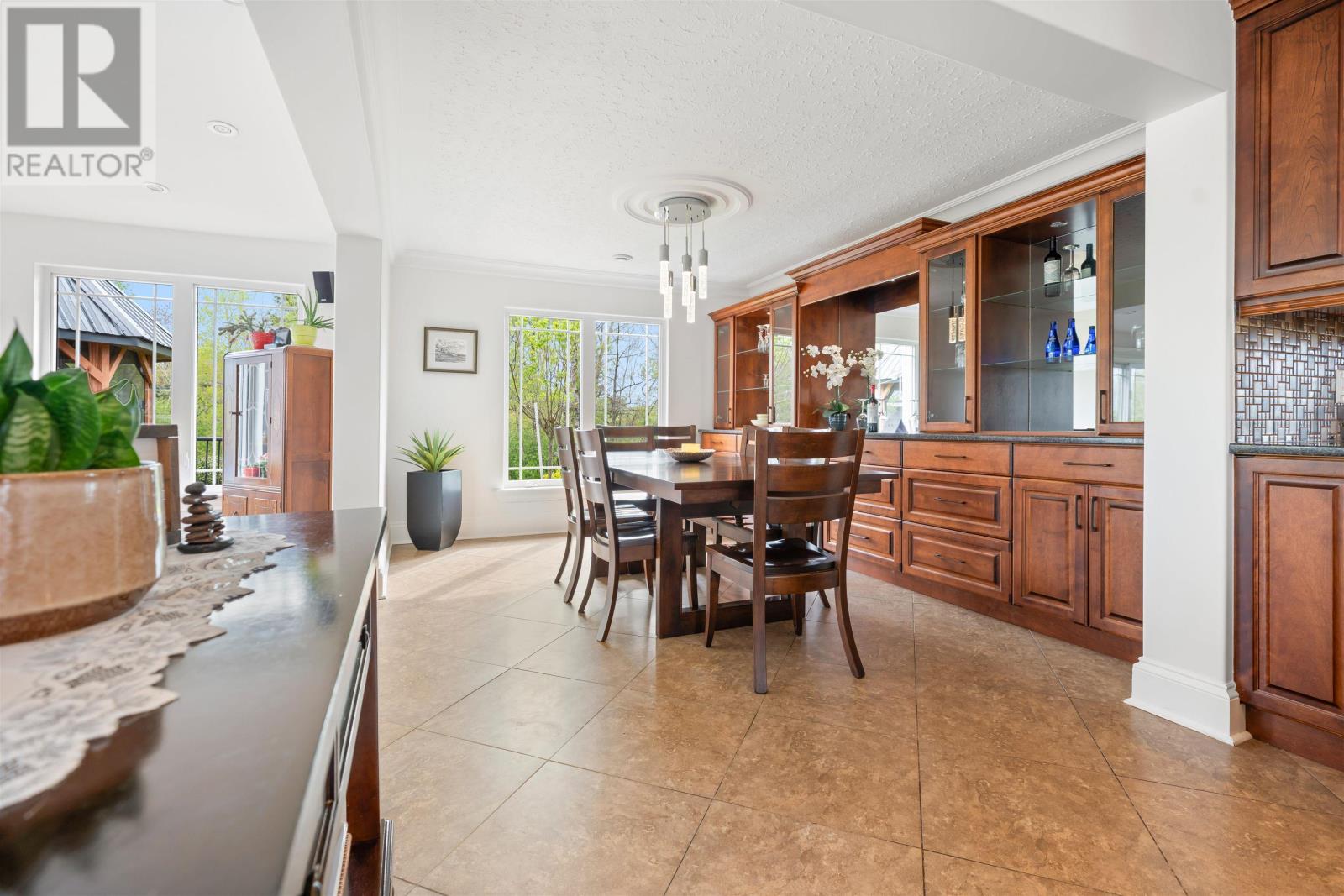 8805 Highway 14 - 10