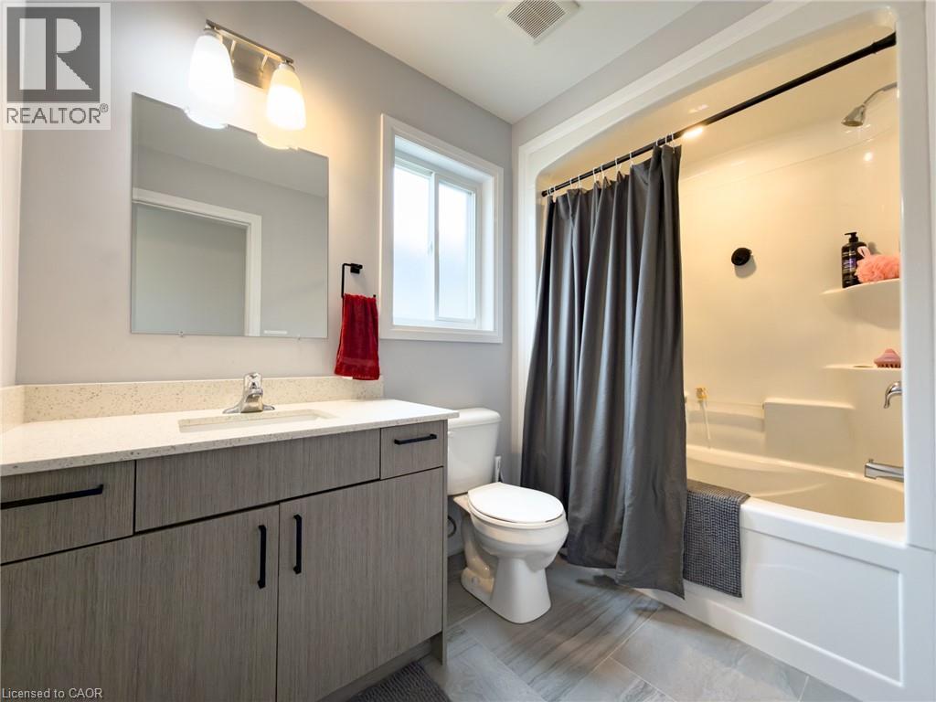 39 AMBER Street - Image 33