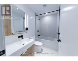 206s - 127 Broadway Avenue S, Toronto, ON N4P1V4 Photo 12