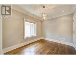 154 Munro Boulevard, Toronto, ON M2P1C8 Photo 20