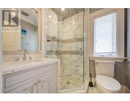 154 Munro Boulevard, Toronto, ON M2P1C8 Photo 22
