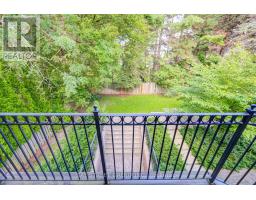 154 Munro Boulevard, Toronto, ON M2P1C8 Photo 32