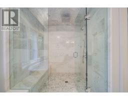 154 Munro Boulevard, Toronto, ON M2P1C8 Photo 35