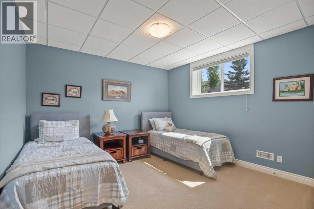 539 Summer Crescent - Image 37