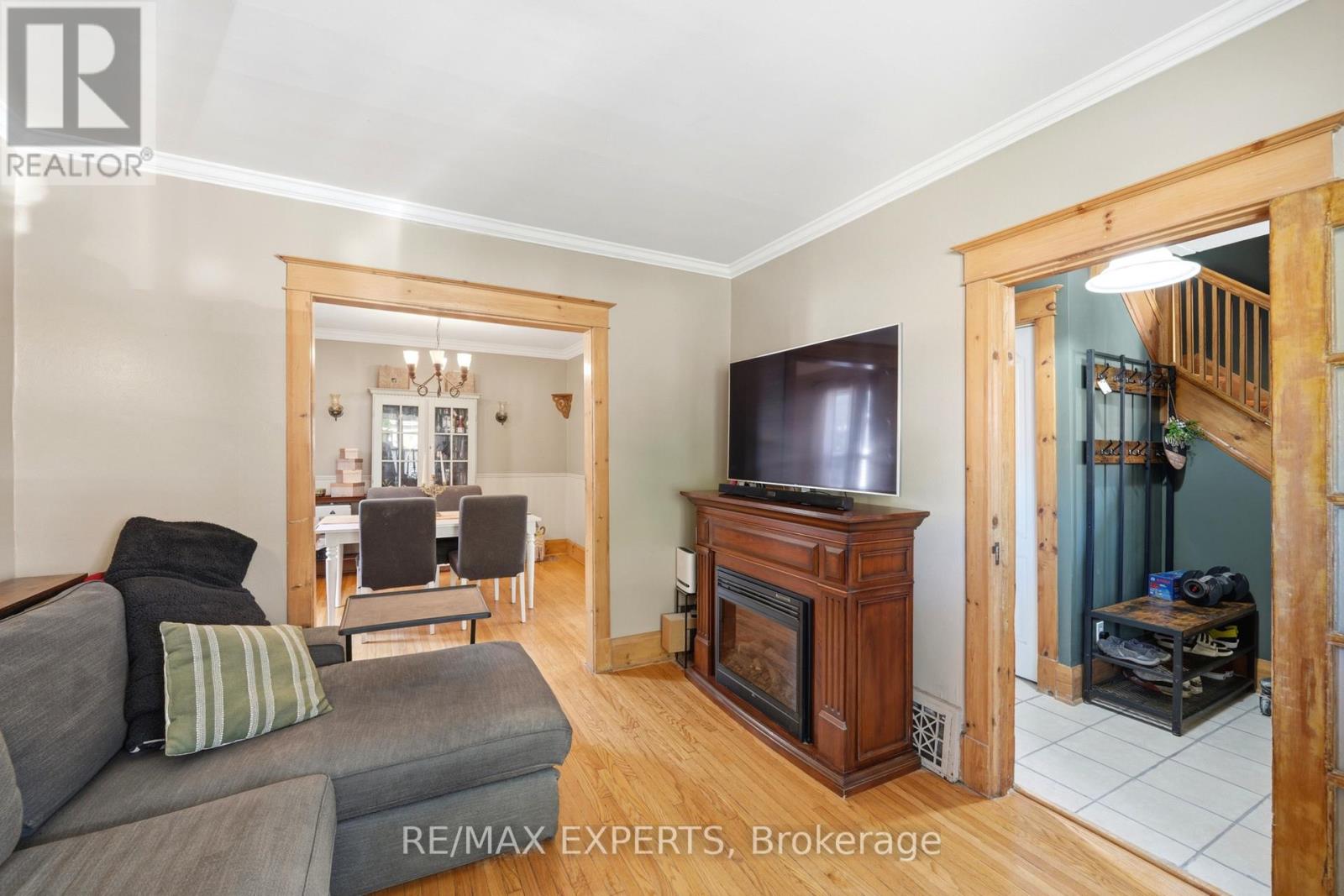 18 ROWE STREET - Image 12