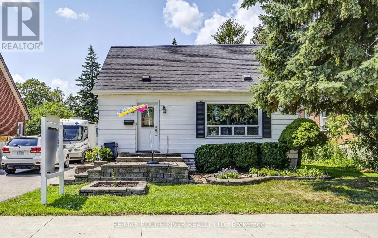1106 GREEN STREET - 2