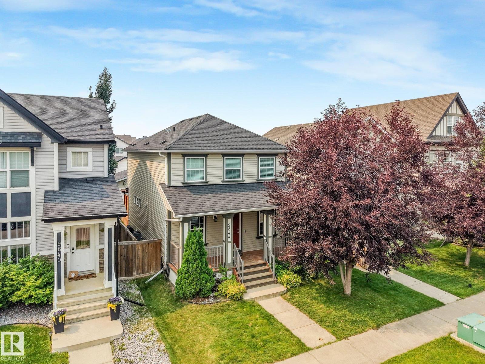 9844 220 ST NW - 2