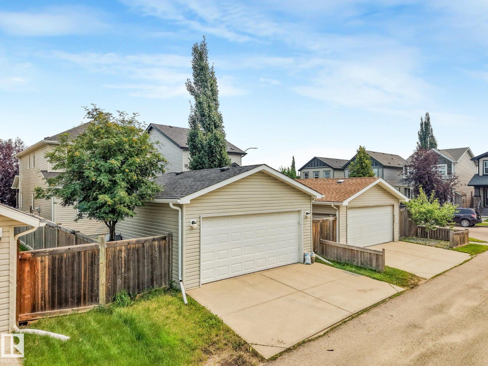 9844 220 ST NW - Image 54