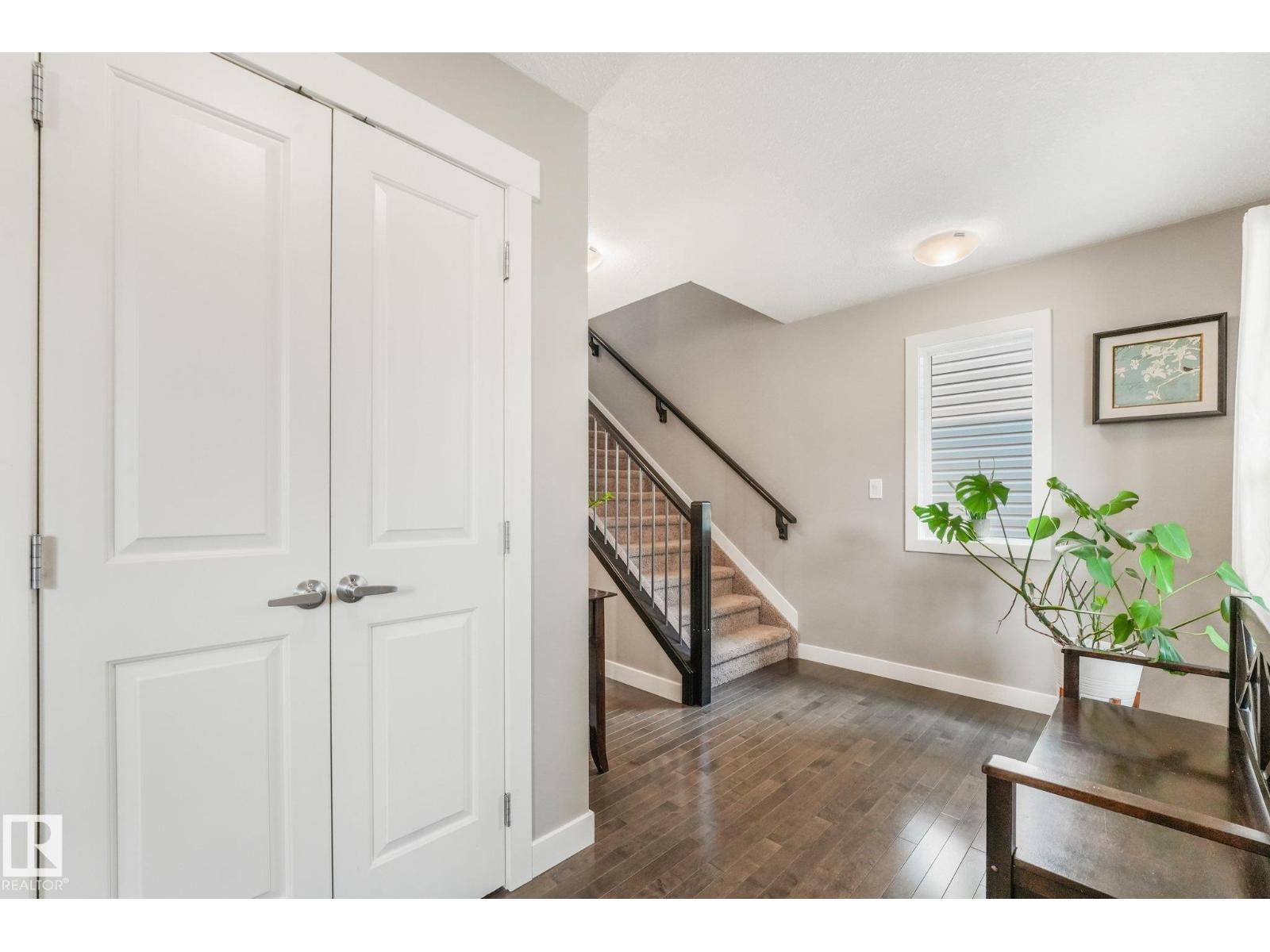 9844 220 ST NW - 9