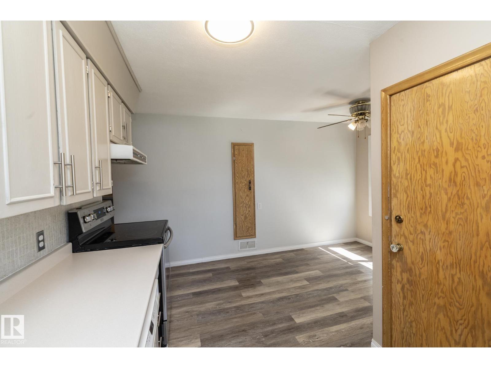 12322 94 ST NW - Image 25