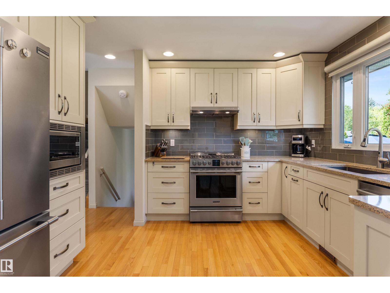 9 BUTTERFIELD CR - Image 10