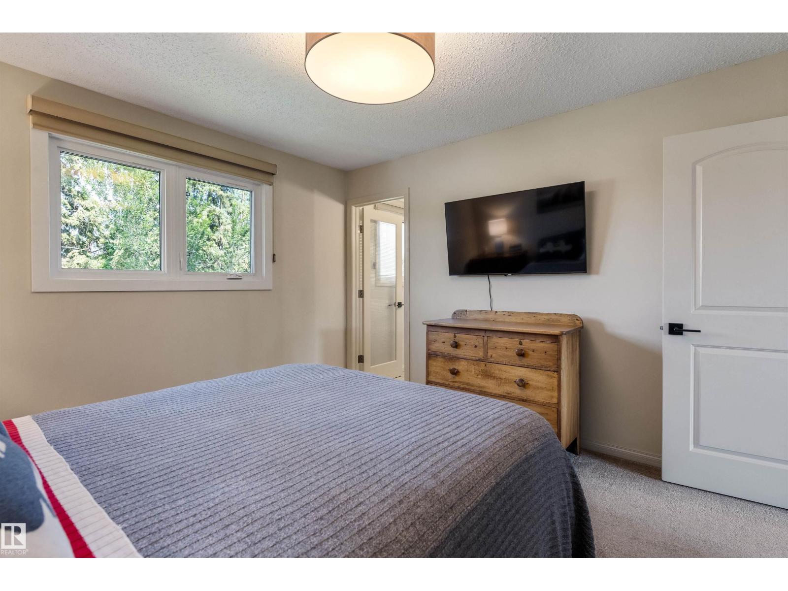 9 BUTTERFIELD CR - 19
