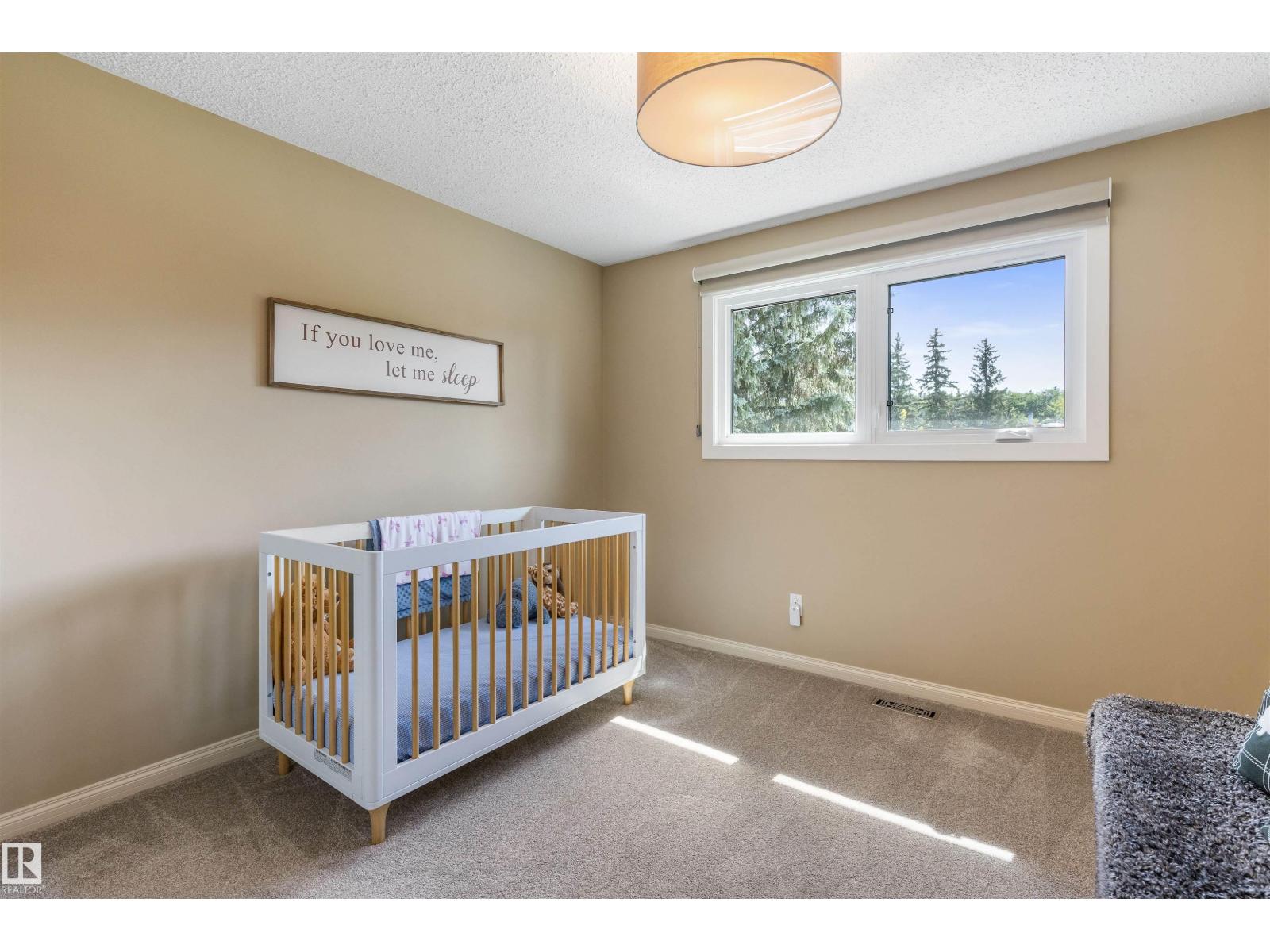 9 BUTTERFIELD CR - Image 23