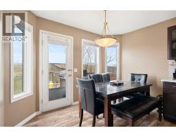 4pc Bathroom - 459 Citadel Meadow Bay Nw, Calgary, AB T3G4Z2 Photo 7