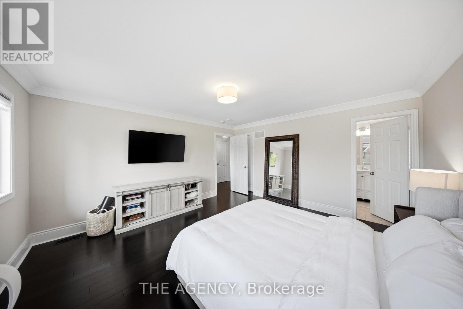 119 TURNER DRIVE - Image 35