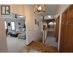 Bedroom - 302 5th Street Nw, Nakusp, BC V0G1R0 Photo 10
