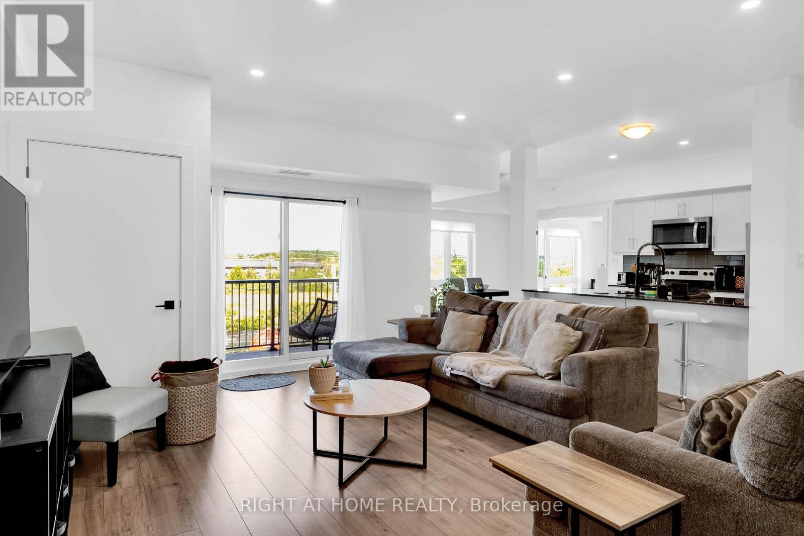 #202 4 SPICE WAY - Image 9