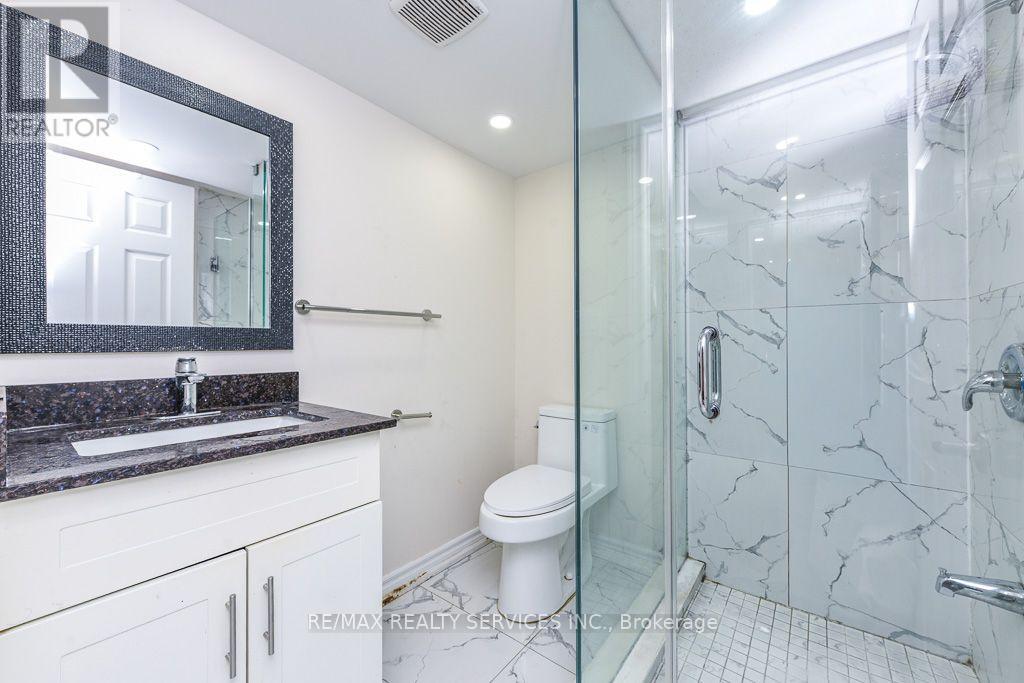 22 ROBERT PARKINSON DRIVE W - 35