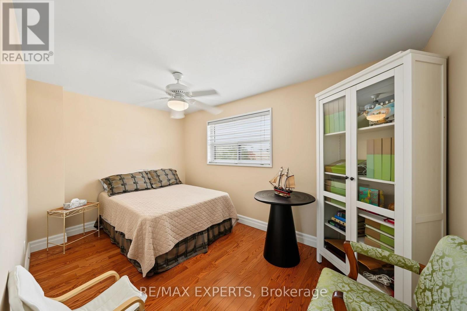 37 SAINT LUCIE DRIVE - 18