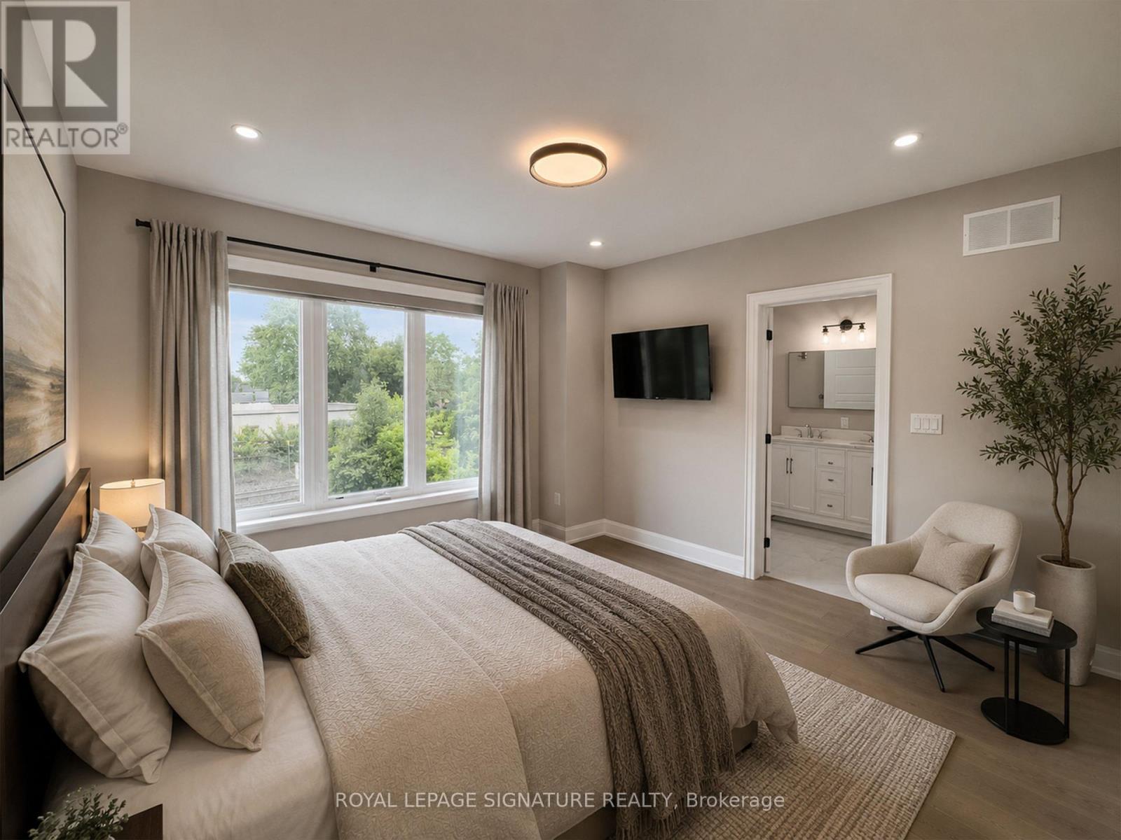 920 FOURTH STREET - 21