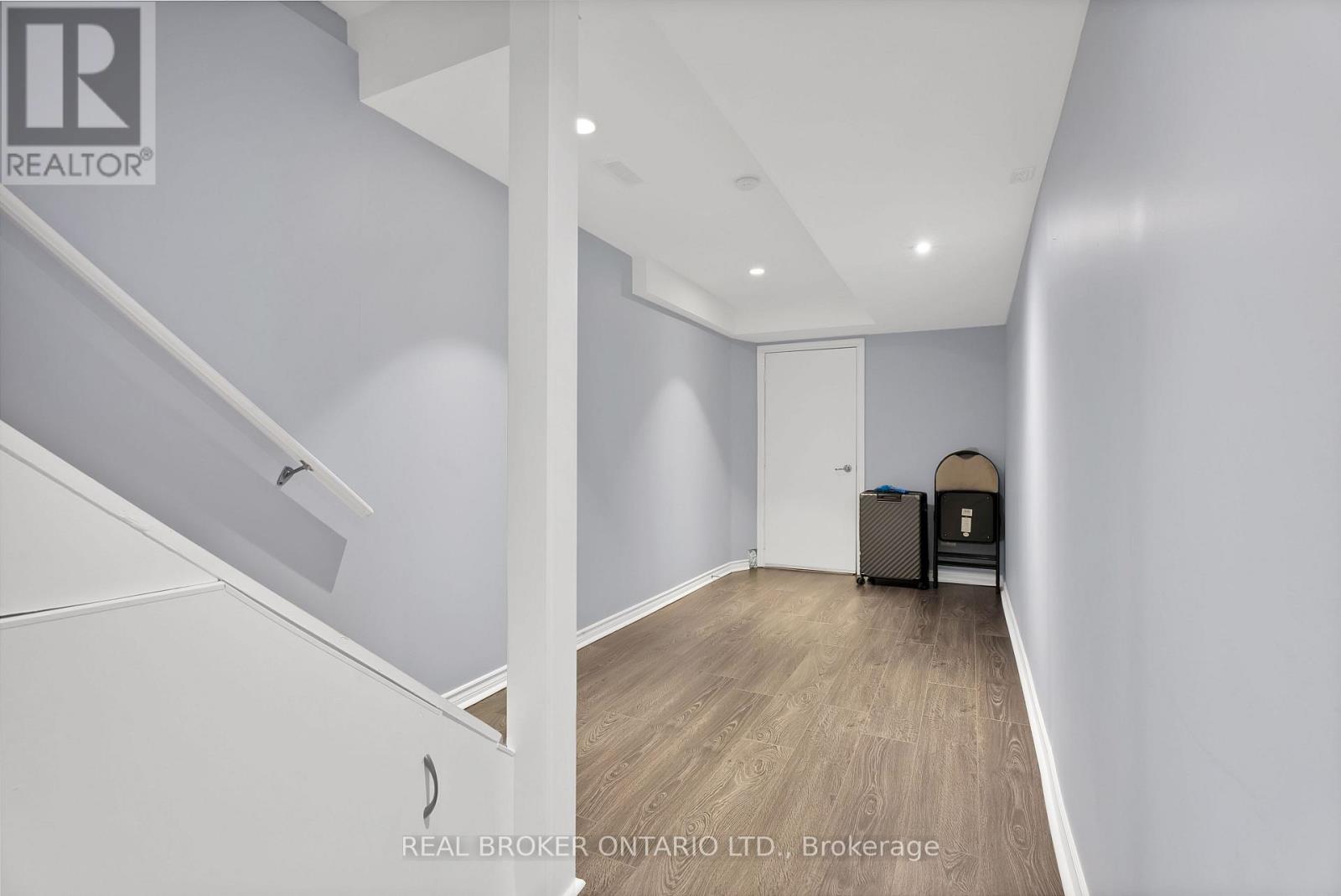 #152 7360 ZINNIA PLACE - Image 35