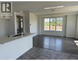 Great room - 40 Turnbull Drive, Brantford, ON N3T0K4 Photo 8