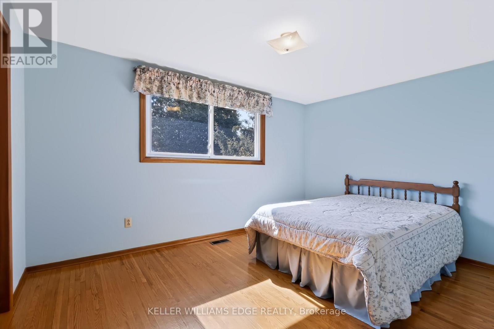 35 BURRWOOD DRIVE - 21