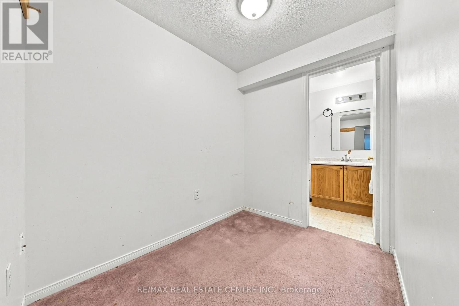 24 KING WILLIAM COURT - 20