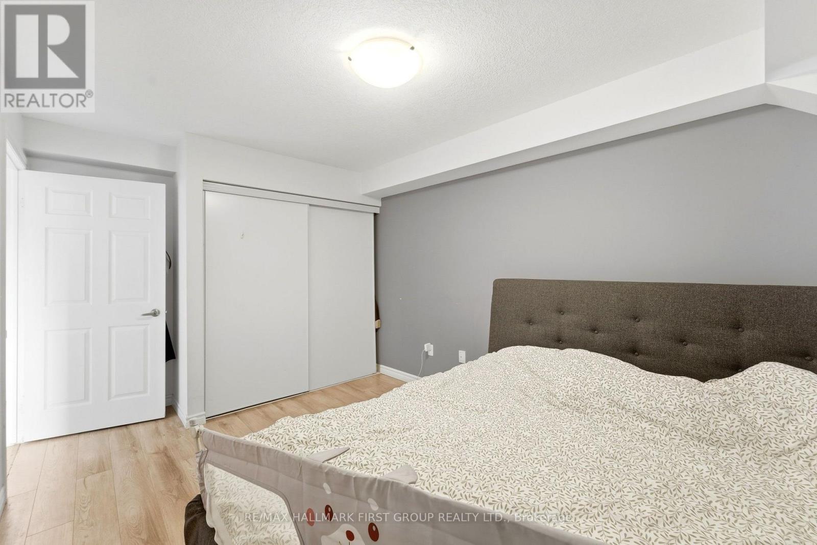 #403 19 WATERFORD DRIVE - Image 15