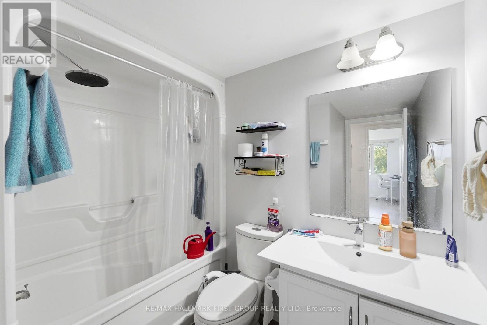 #403 19 WATERFORD DRIVE - Image 20