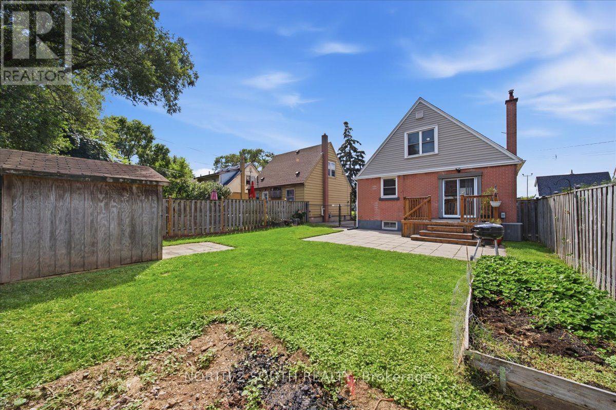 624 BRIGHTON AVENUE - Image 32