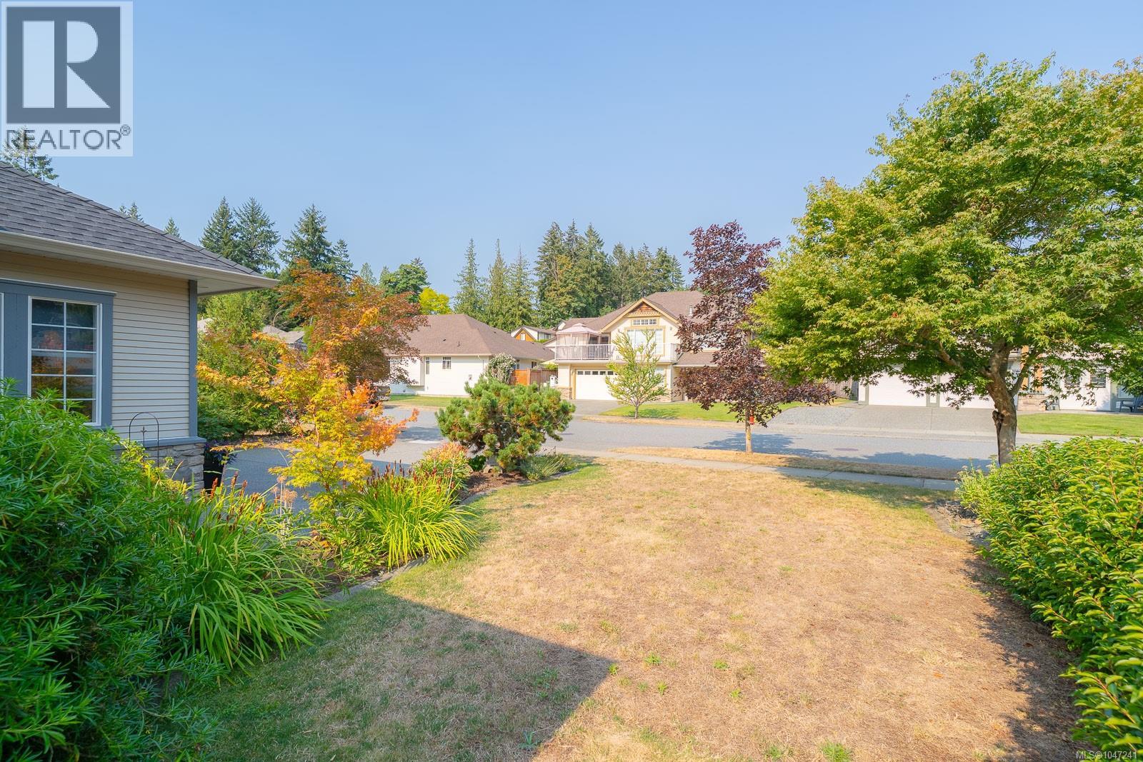 3744 Cavendish Blvd - 48