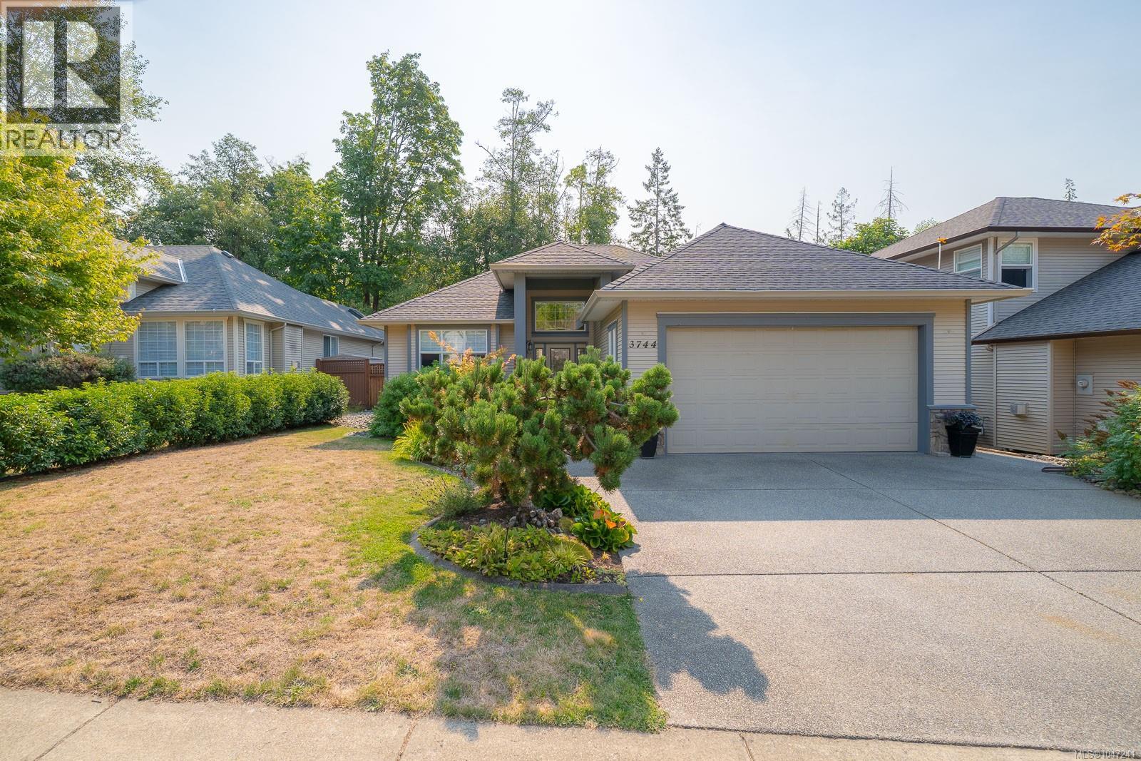 3744 Cavendish Blvd - 49