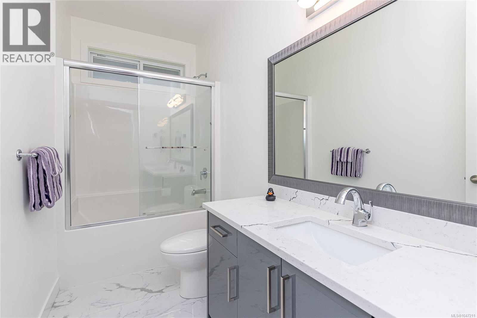 4701 Ambience Dr, Nanaimo
