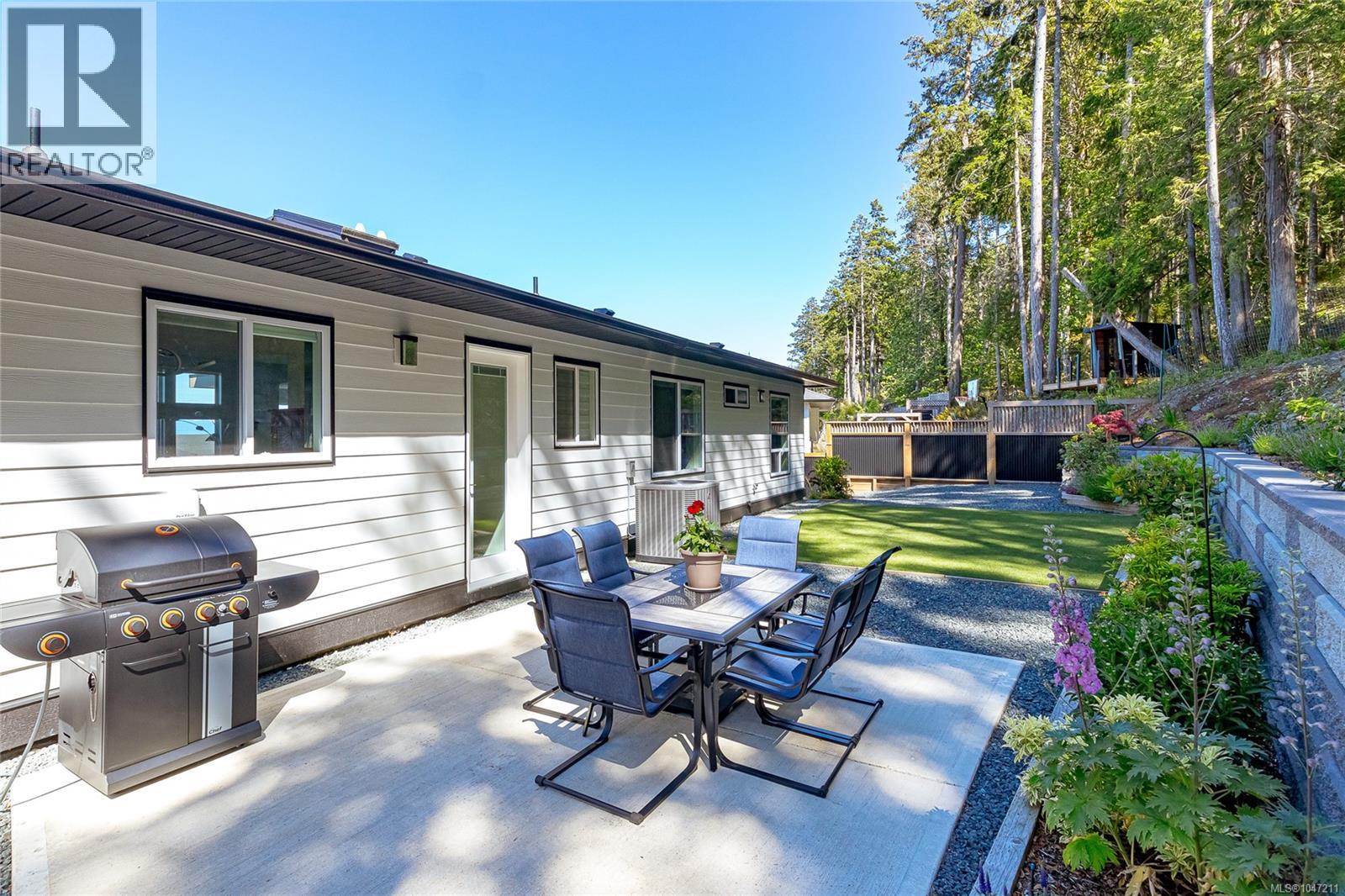 4701 Ambience Dr - 65