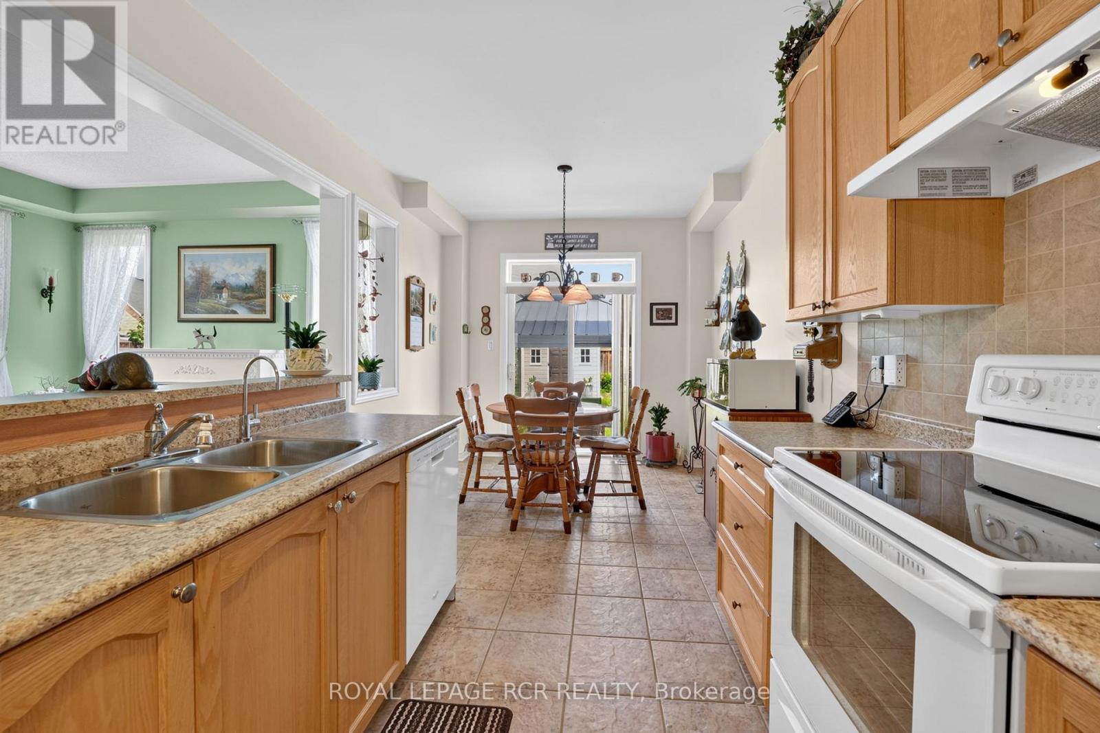 64 LEGION WAY - Image 15