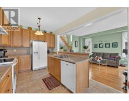 64 Legion Way, Essa, ON L0M1B5 Photo 12