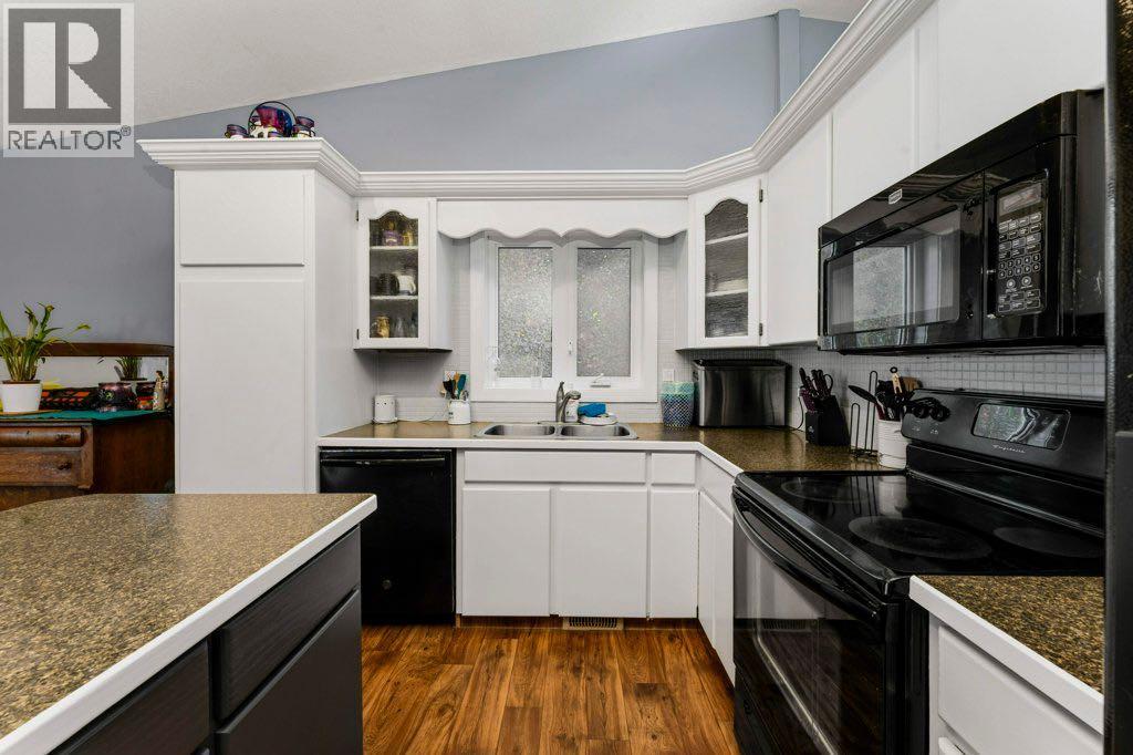 5521 46 Street - Image 8