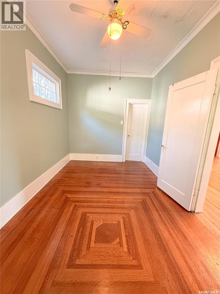 512 1st STREET W - 9
