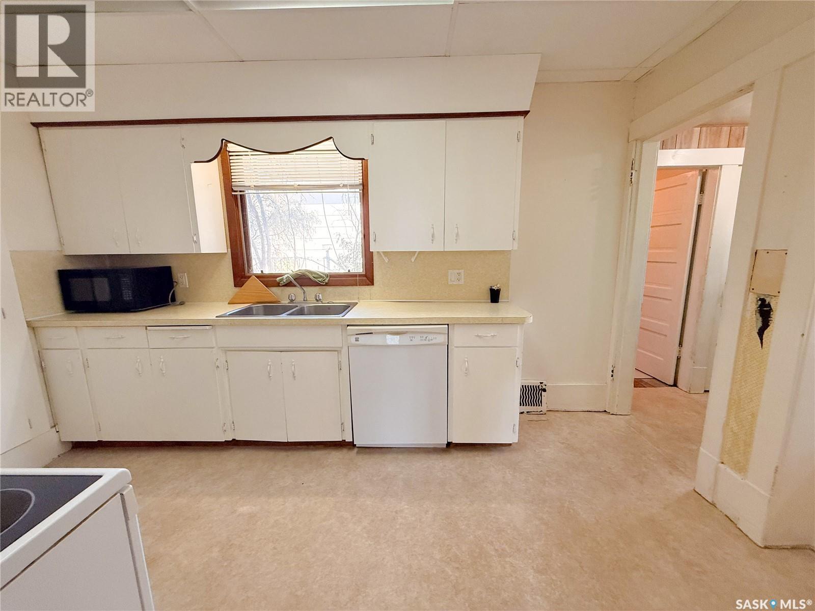 512 1st STREET W - 13